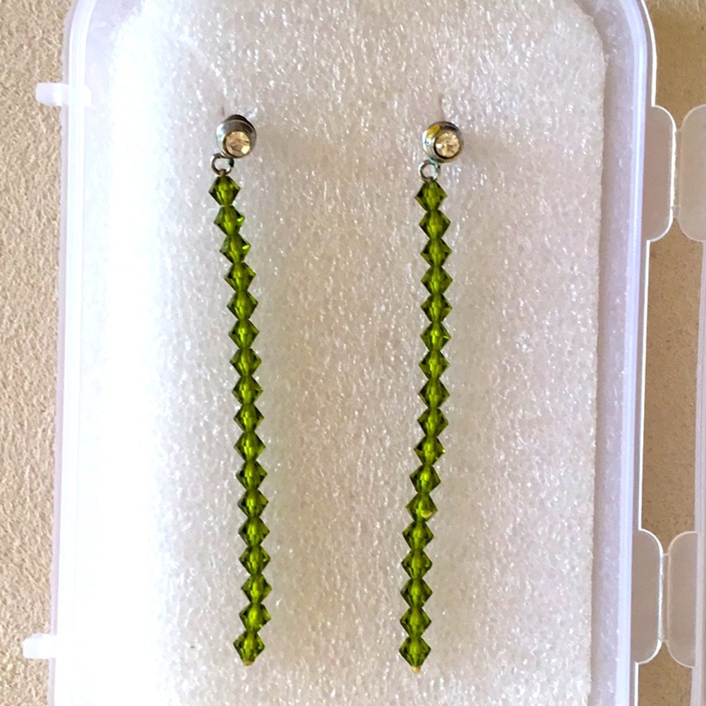 Crystal Earrings NWOT